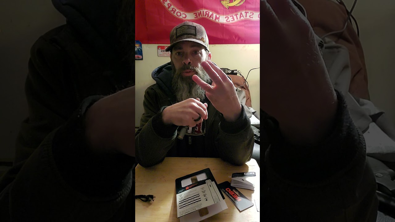 NEBO Cullumbo Flex 250 review. I. Love. This. Flashlight!! Amazing!! Get one now!!