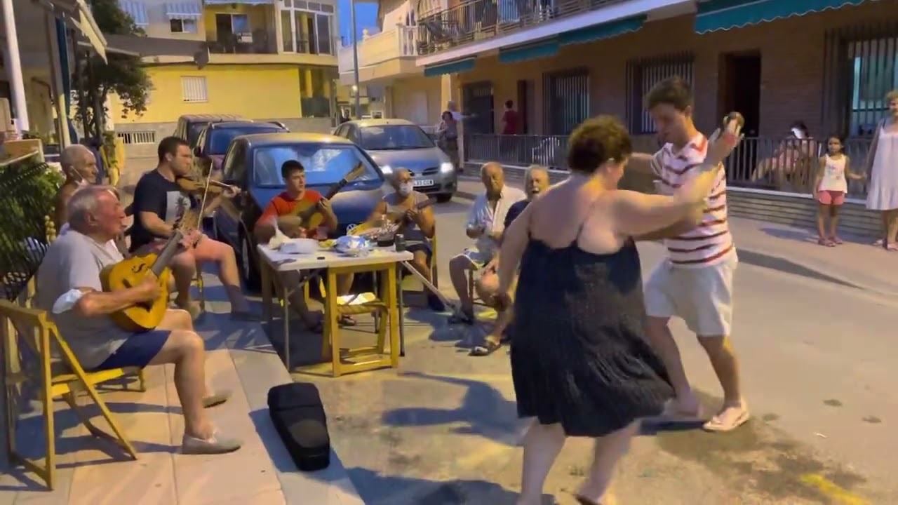 Malagueña por en medio~ Músicos de la huerta de Murcia.