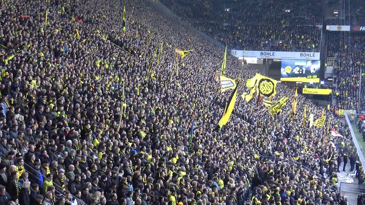 Borussia Dortmund - Freiburg 5-1 Drei Tore in 5 Minuten - Stimmung BVB S&uuml;dtrib&uuml;ne Athmosphere