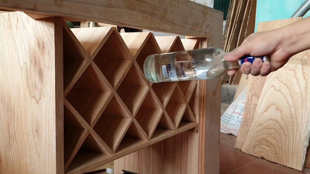 Guide to making decorative shelves for wine rack