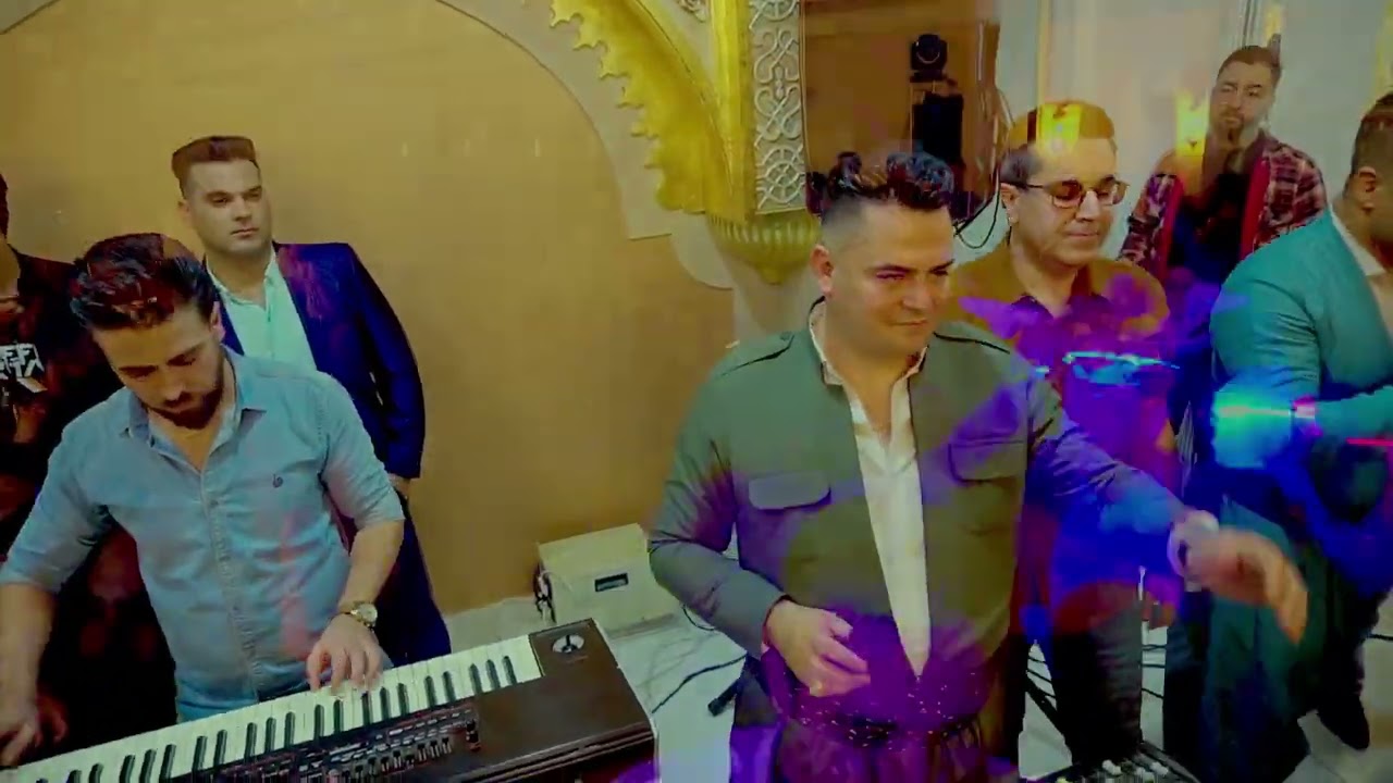 اجرای زنده #خلیل_مولانایی #فرشادامینی  #music #video #kurdistan #kurd #kord #kurdish