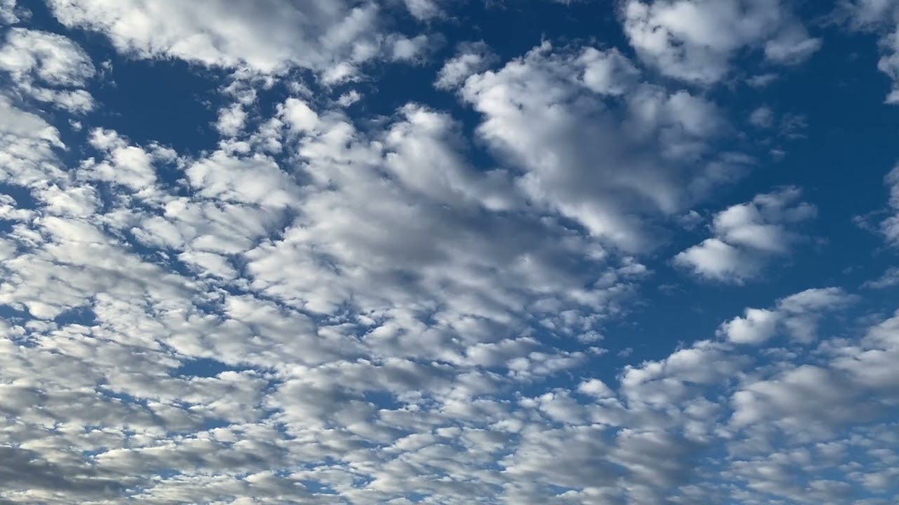 Calm Meditation Under Moving Clouds | 432Hz Healing Energy ☀️Morning Sky Awakening