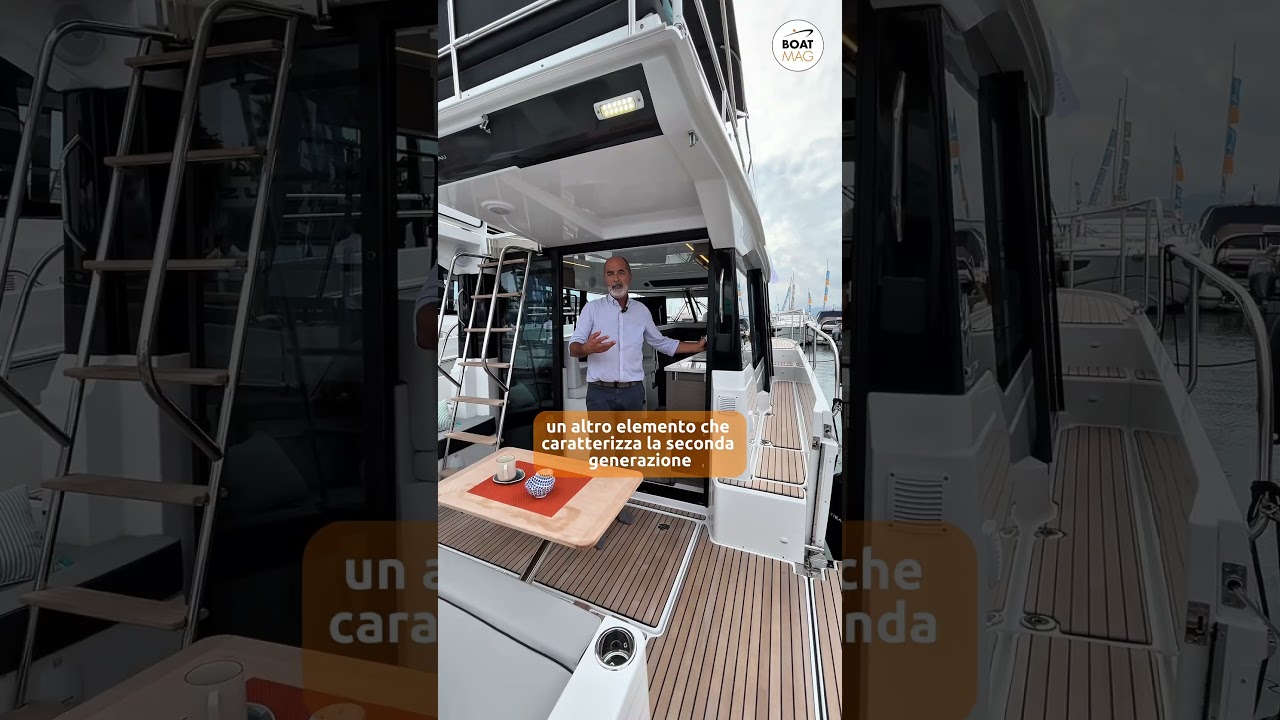 Flybridge compatto alla francese: Jeanneau Marry Fisher 1095 