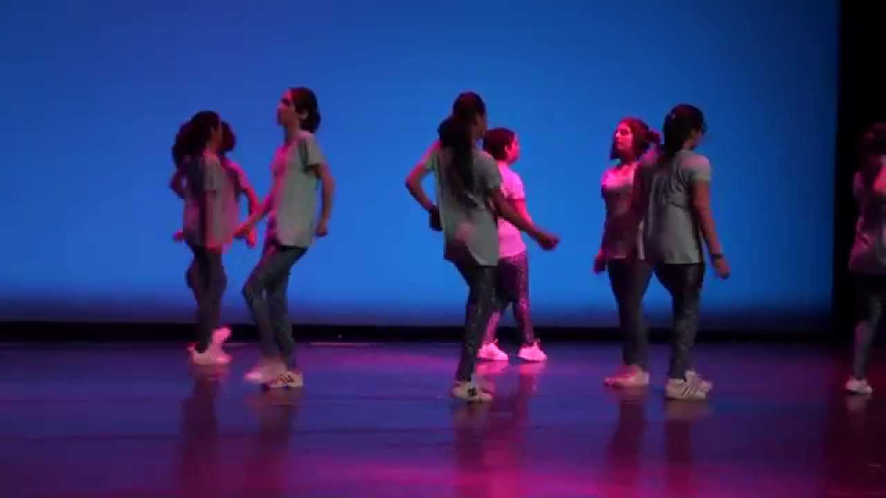 Beauty and a beat: Academia Pilar Peña, Kursaal, 15/06/13