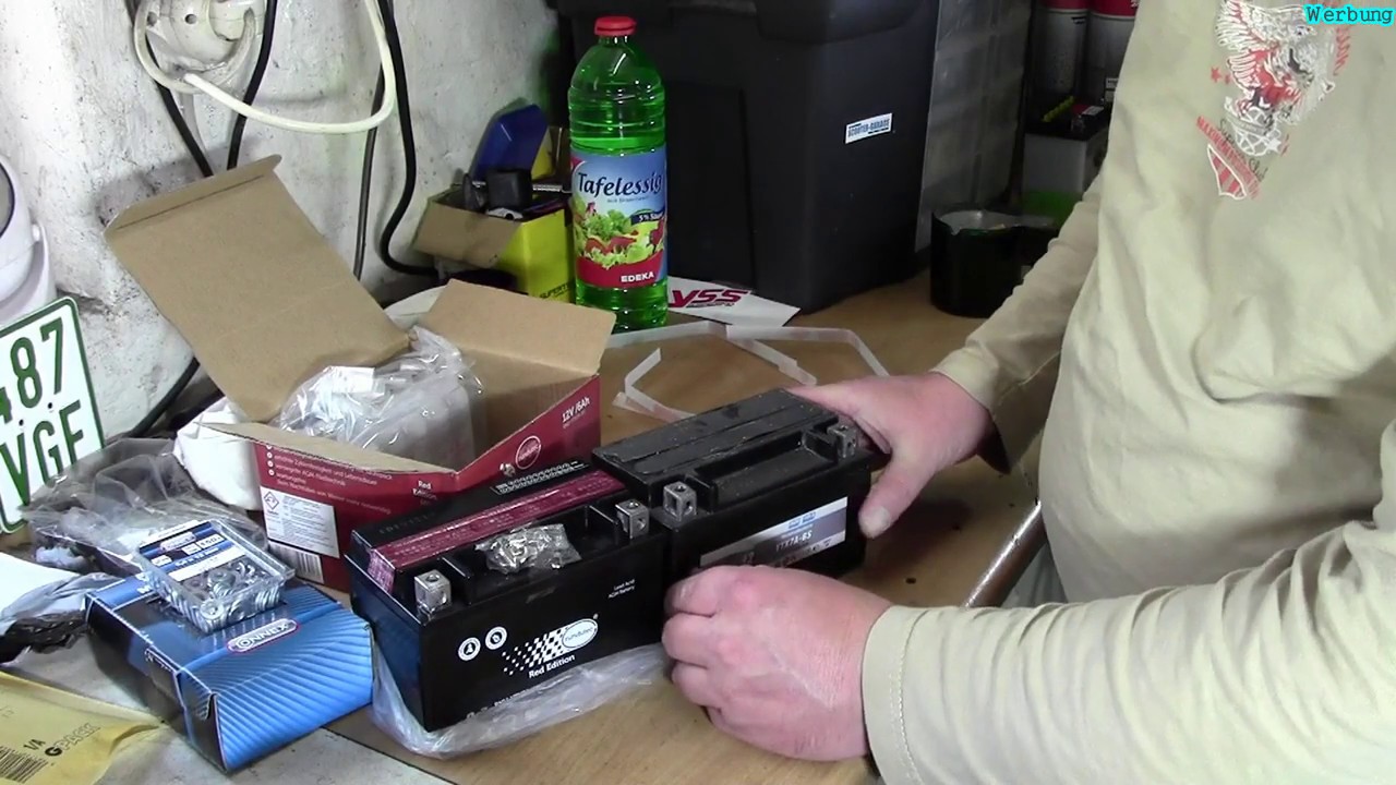Vorbereitung / Bremsflüssigkeit wechseln und eine neue Batterie für den Benzhou Retro Roller