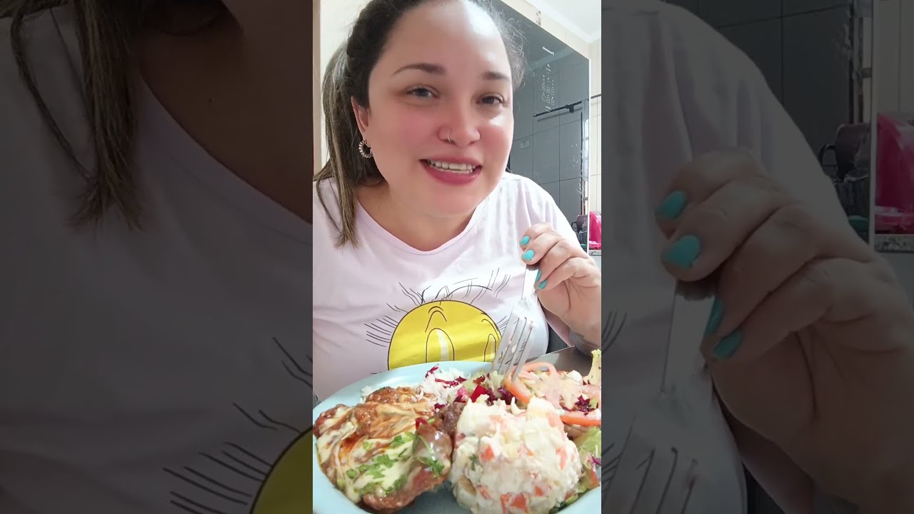 #COMENDOMUITO : ALMOÇO DE HJ AQUI EM CASA ( BIFE À PARMEGIANA, SALADA DE MAIONESE, ARROZ , SALADA 🥗)