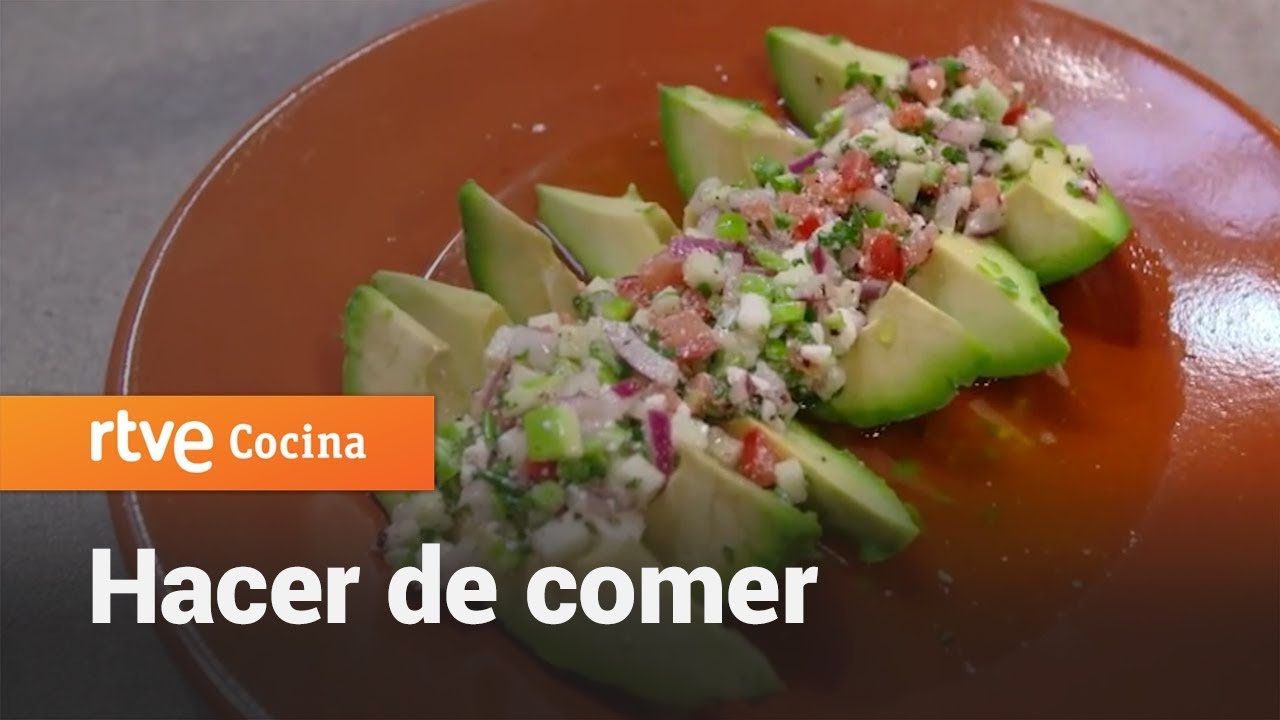 Cómo hacer Aguacate asado a la sal - Hacer de comer | RTVE Cocina