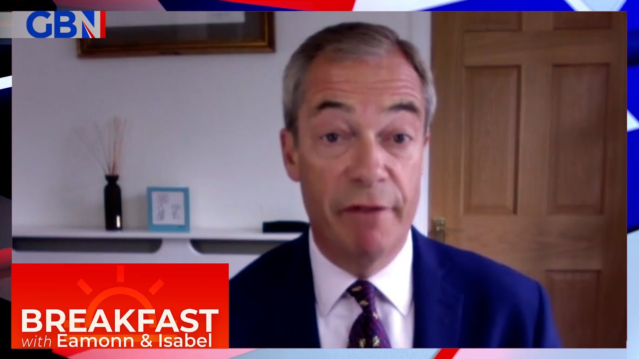 &lsquo;They&rsquo;re SCARED of Donald Trump&rsquo; | Nigel Farage reacts to the FBI raiding former president&rsquo;s house