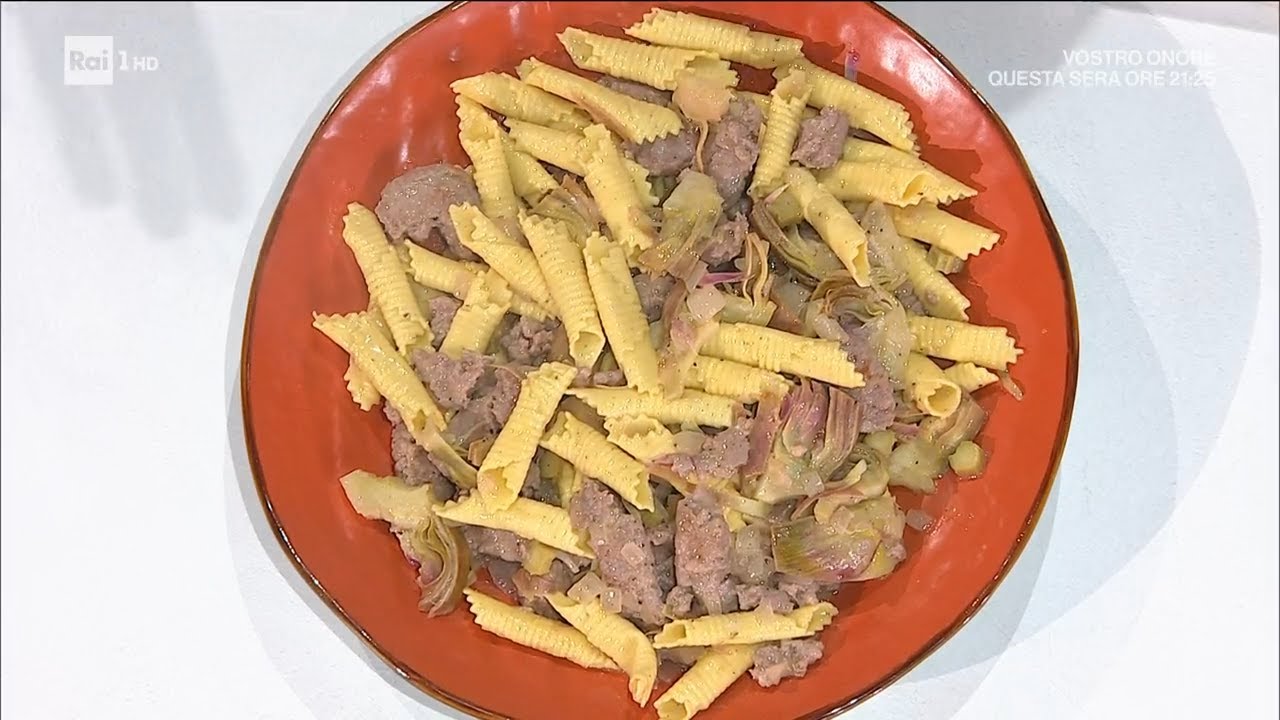 Garganelli salsiccia e carciofi - È sempre mezzogiorno 28/02/2022