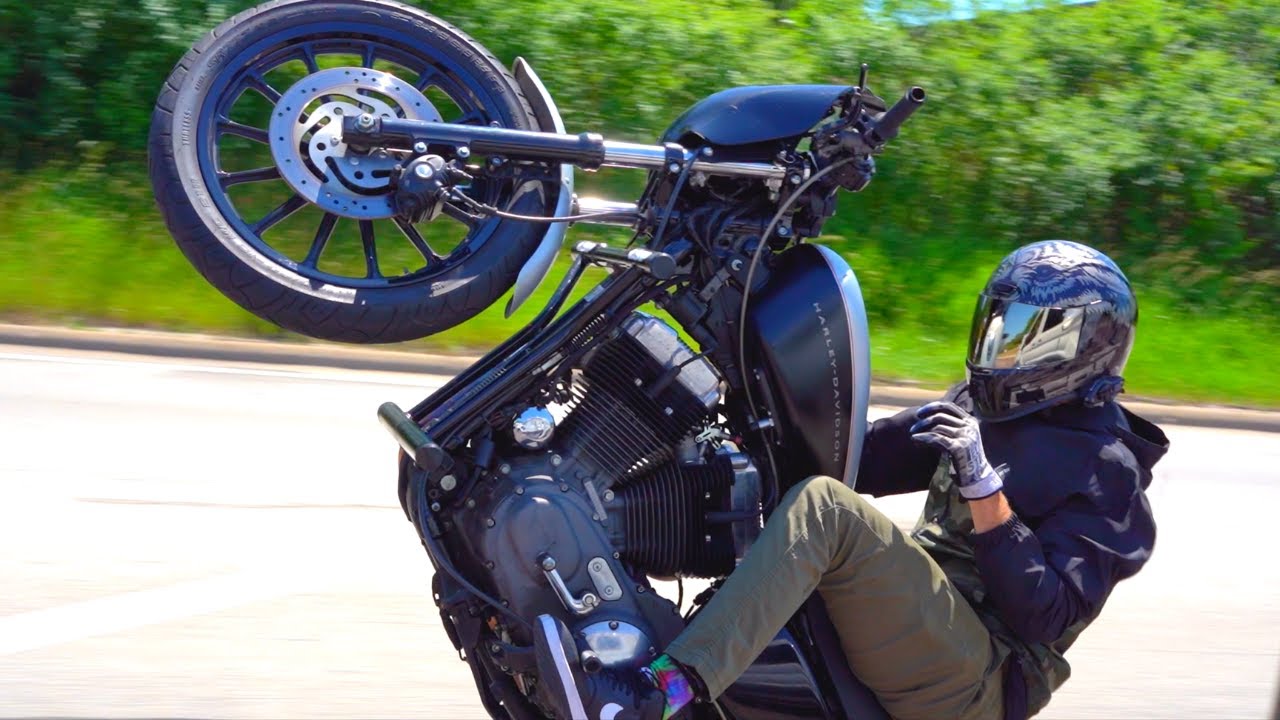 South Side Speeding... (#HoodEats Eps. 23)