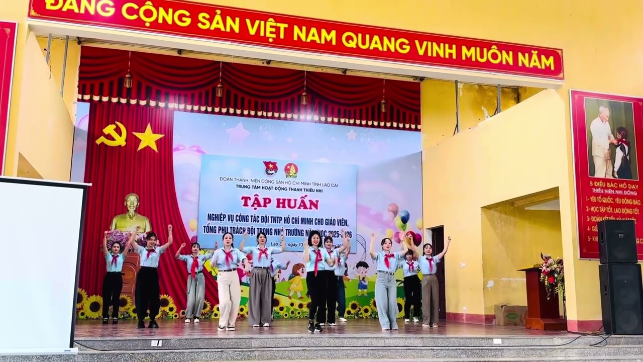 Múa: Gọi tên cảm xúc- Tpt đội Lào Cai