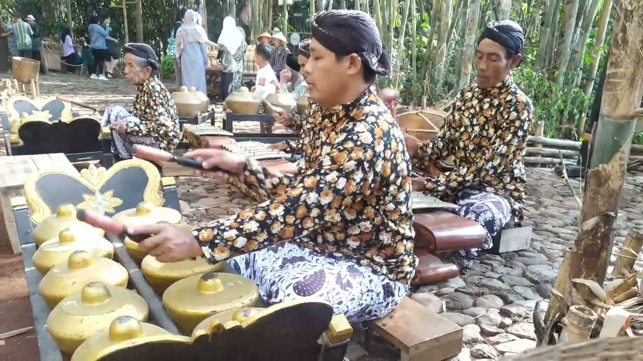 Pasar Papringan - Gamelan