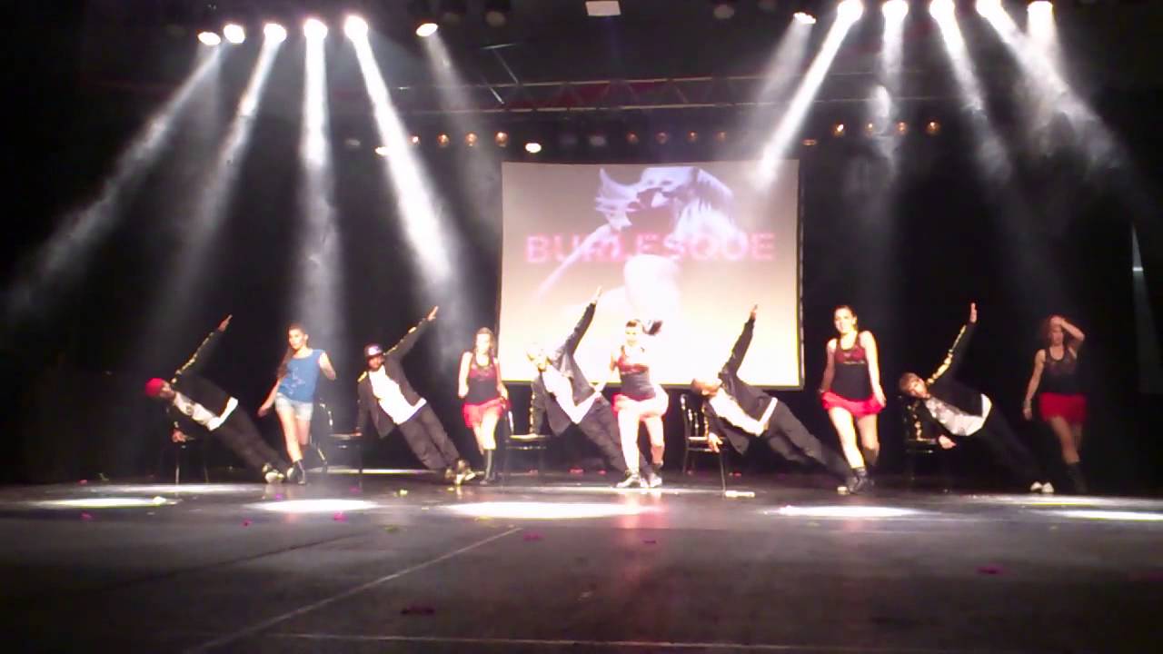 STREET M DANCE