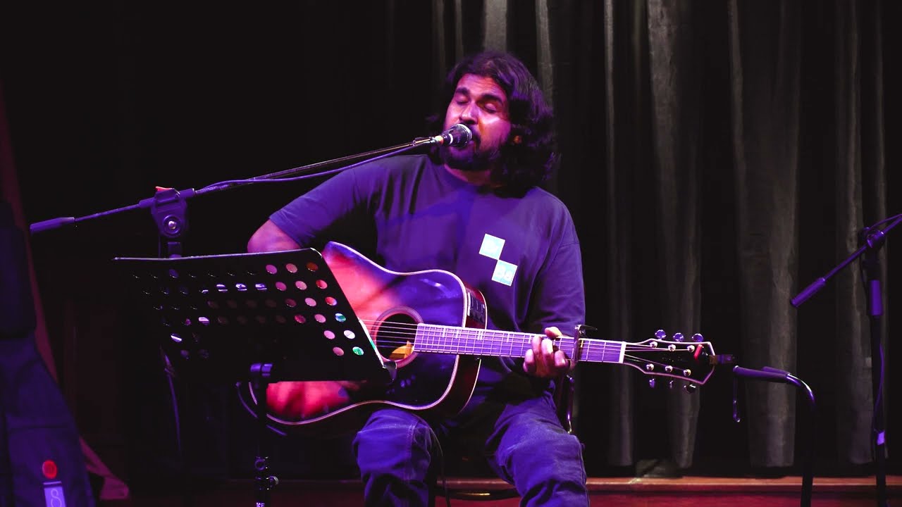 Bhanware ki Gunjan hai mera Dil | Kishore Kumar Cover | Diyatom Deb Live at The Piano Man Gurugram