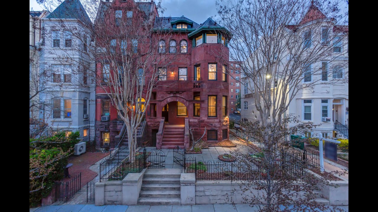 Dupont Circle Victorian Row Home at 1630 19th Street  (Washington DC)