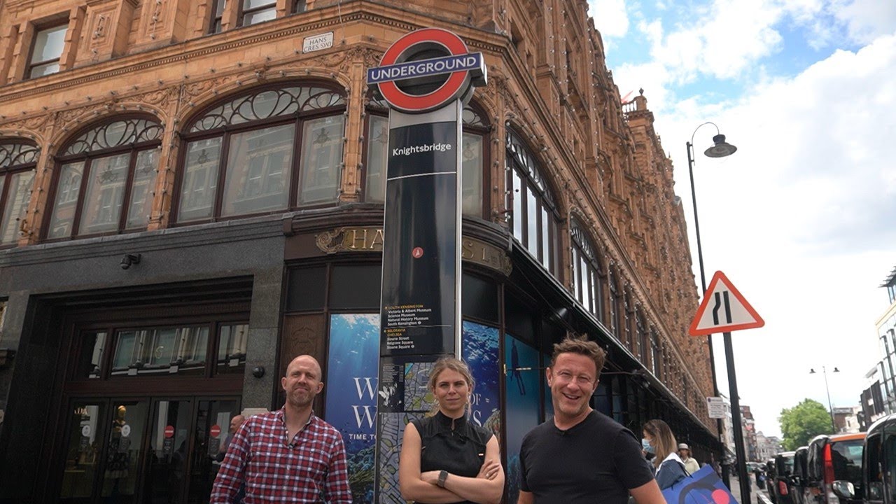Knightsbridge Station's Improvement Works (Pt.1) | Hidden London Hangouts (S03E25)