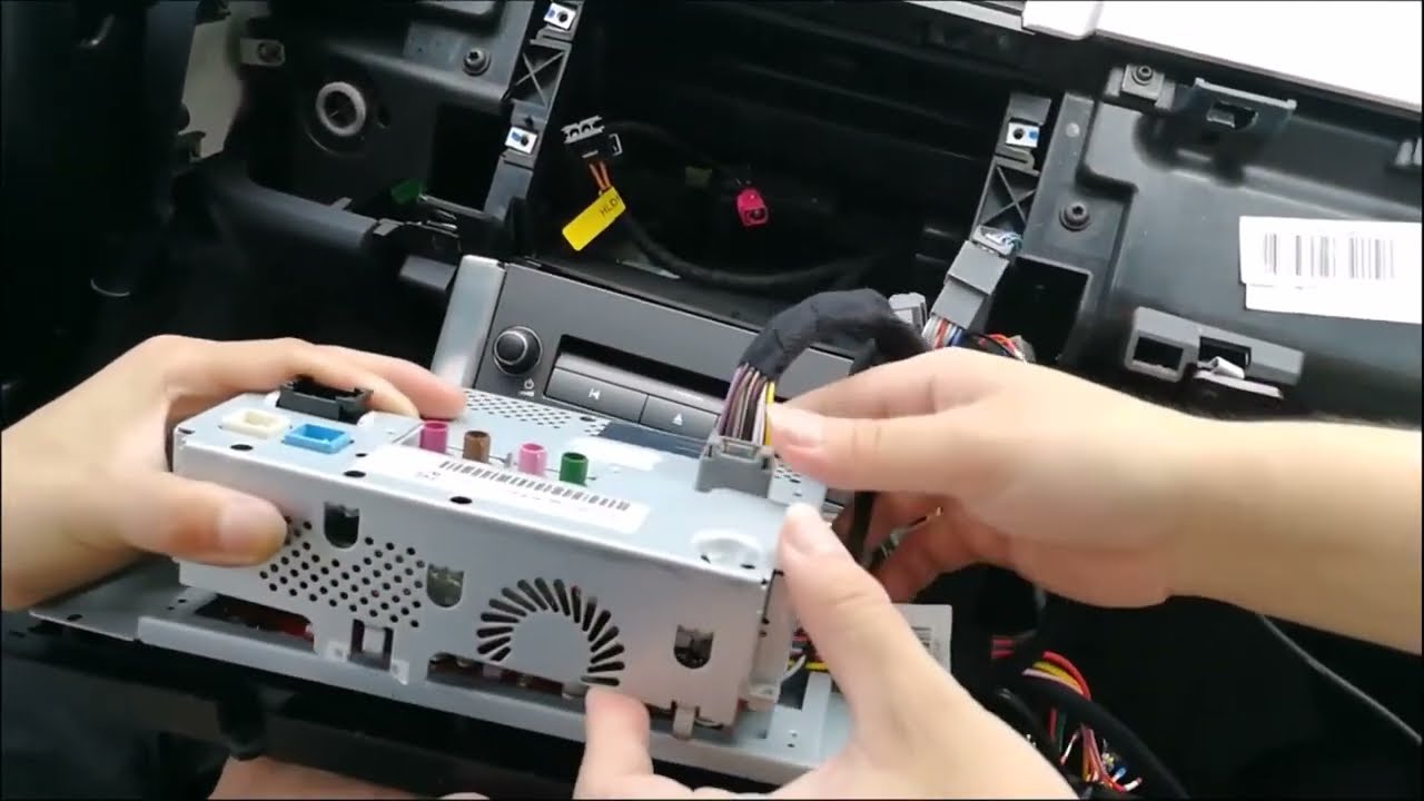 Quick installation guide for Range Rover Evoque android infotainment system
