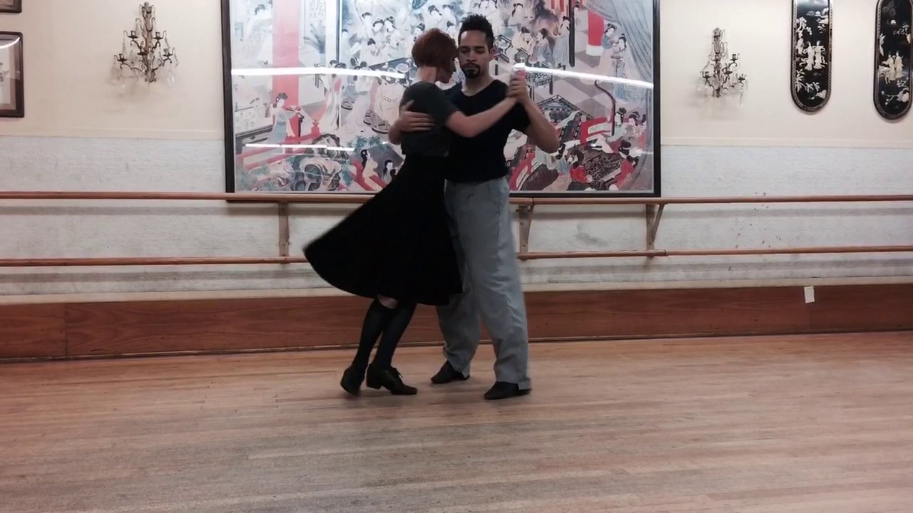 Tango 201: La Media Vuelta