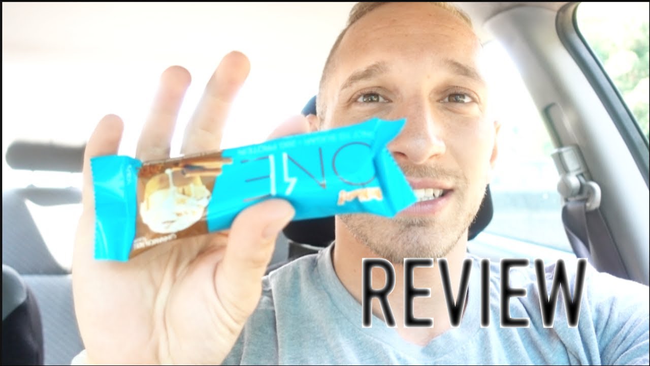 OH YEA! CINNAMON ROLL PROTEIN BAR REVIEW