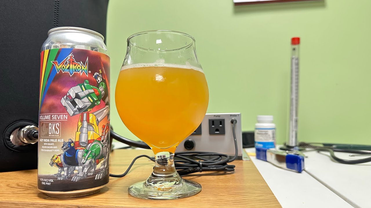 4 Hands Brewing Company Voltron Volume Seven IPA Review