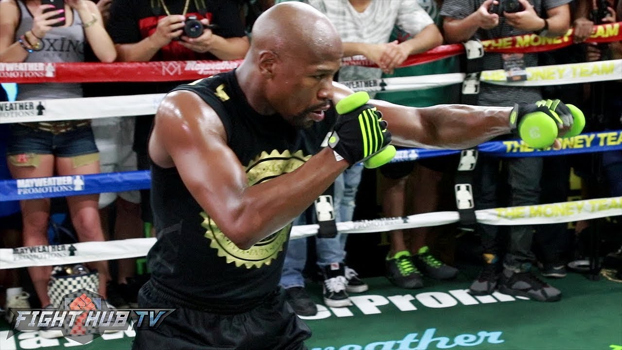 40 YEAR OLD FLOYD MAYWEATHER LOOKING SWOLE! SHADOW BOXES WITH PRECISION AT MEDIA WORKOUT