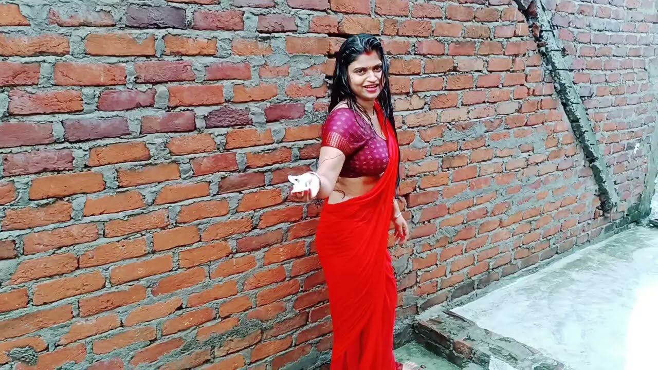 🌺 खुले मैं नहाने का मज़ा ही अलग है 🤣 Desi Bathing Vlog | Cleaning Vlog New Indian Hot Desi