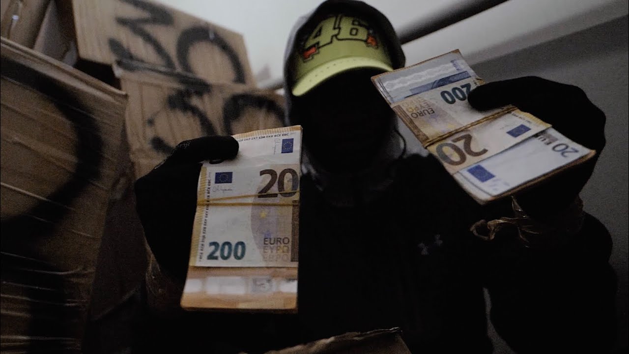 Corbak Hood - Embellit (Clip Officiel)