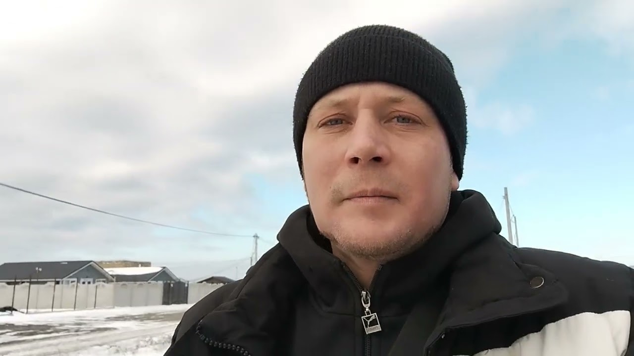 ПРОГУЛКА ПО ГОРОДУ. СХОДИЛ К ОЗЕРУ ПОСМОТРЕТЬ ЦИКЛОПА. СКУПИЛСЯ. СМОТРИМ😊☝️