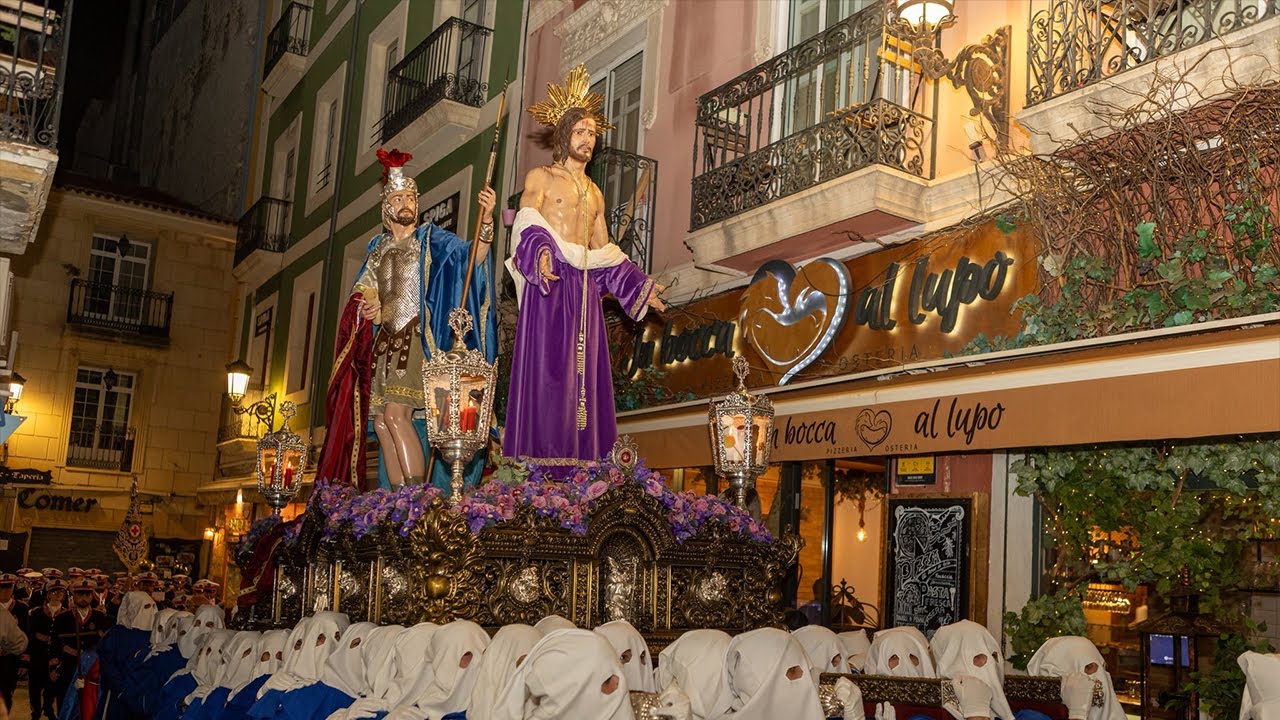 Sentenciado | Jesús Despojado, 2025. A.M. Cruz Roja.