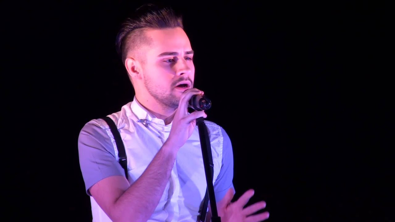 BRIDGE OVER TROUBLED WATER &ndash; SIMON & GARFUNKEL performed by ROB KING at Open Mic UK singing contest