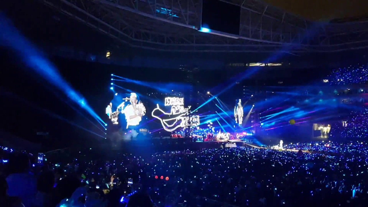 Something Like Just This -  COLDPLAY - São Paulo Novembrer 7th  2017 - A Head Full Of Dreams Tour