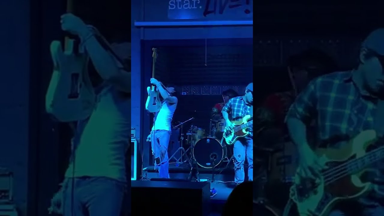 Rama Satria - I Beg Your Pardon at Star Live