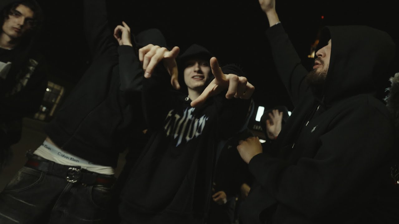 Diffi - HOT SLIME (shot by. vvooyas)
