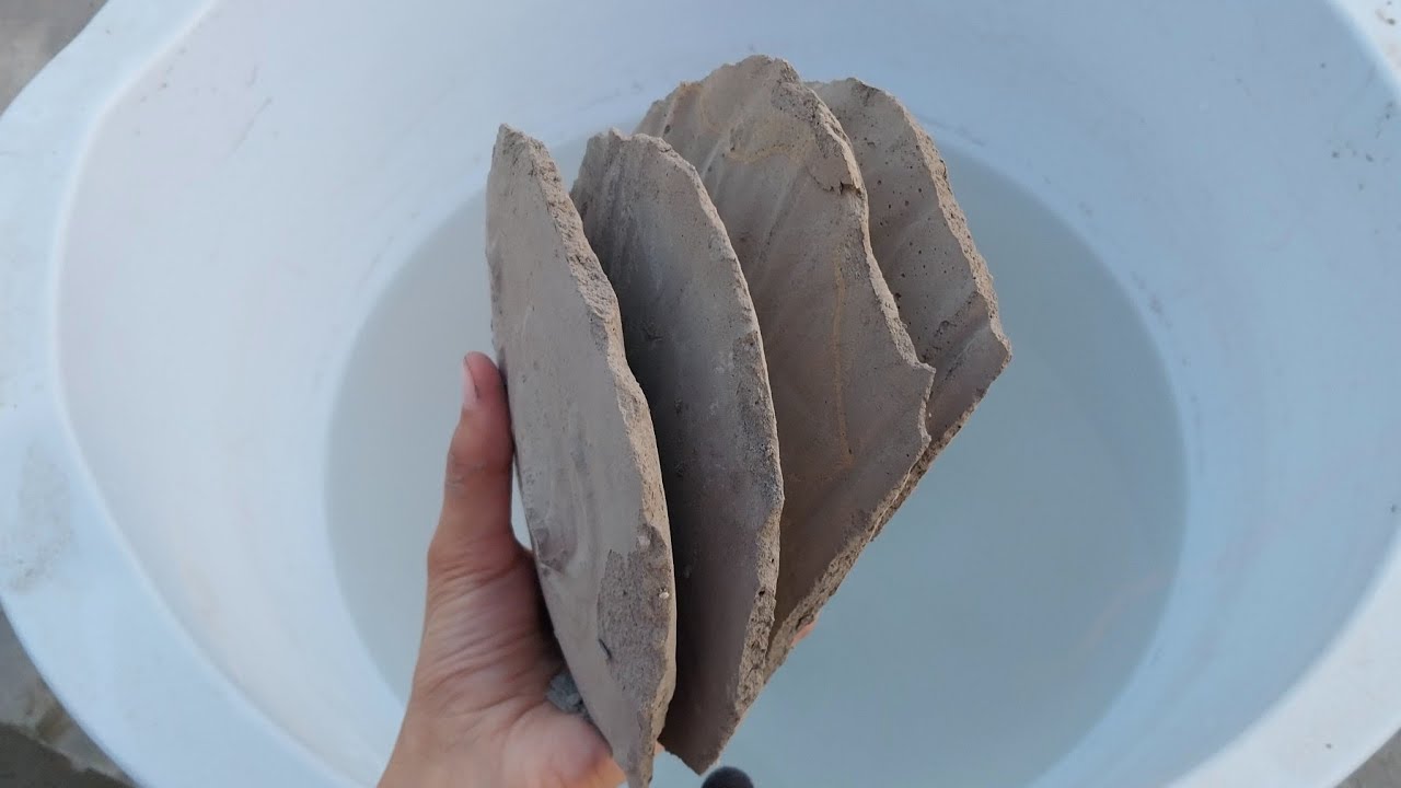 Black dirt stack crush in water with satisfying paste play must watch