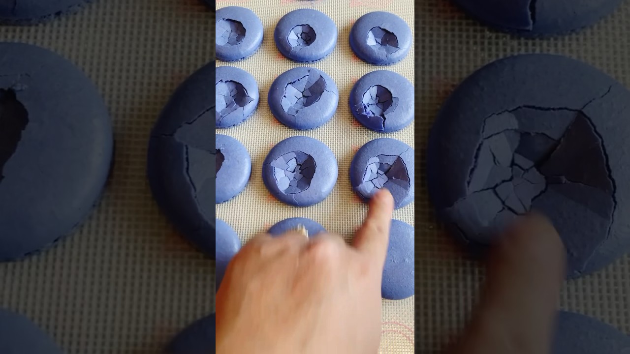 Try this if you&rsquo;re struggling with weak macaron tops #shorts #macarons