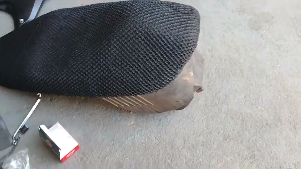 Troca de sensor de velocidade biz sem descer motor, sou deficiente troquei com 1 bra&ccedil;o