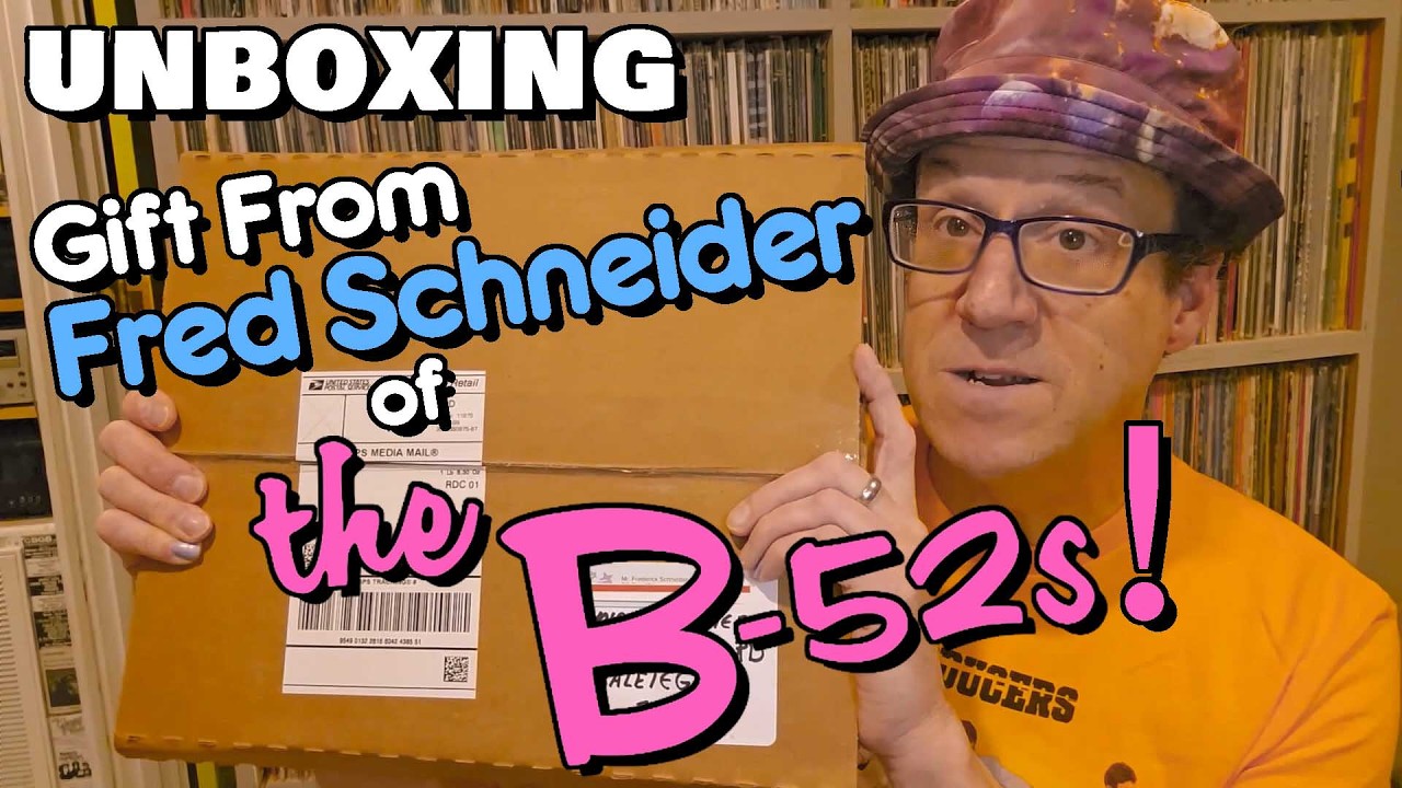 Распаковка подарка от Фреда Шнайдера из группы The B-52s! #винил #vc #пластинки