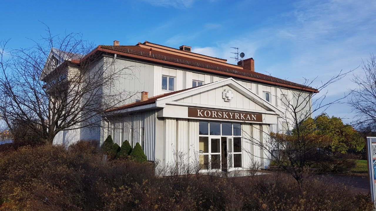 Gudstjänst, Lotta Stevens.