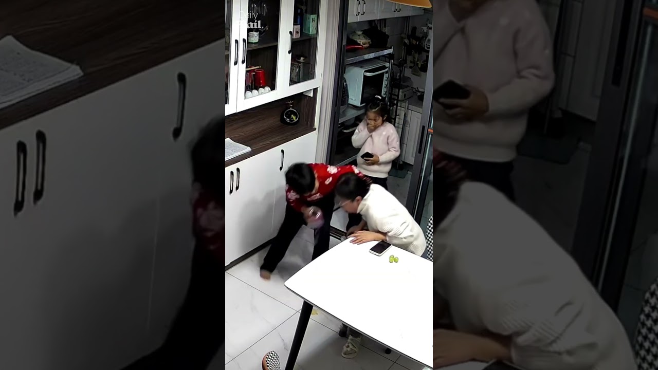 Quick-thinking child saves mother's life