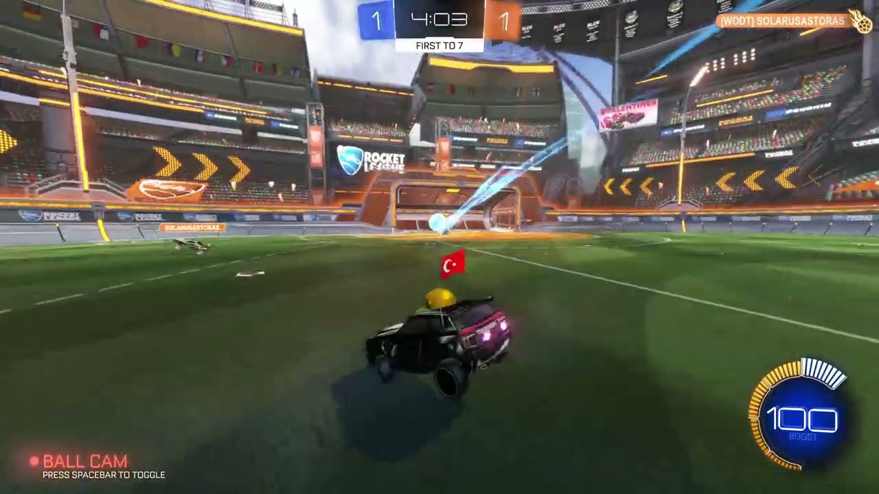 Rocket League amaaa kalpli gol patlaması görevi yapıyorum
