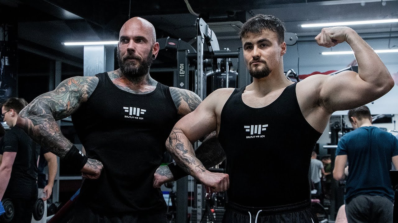 OLD SCHOOL VS NEW SCHOOL | Back Workout W/ Luka Kaver