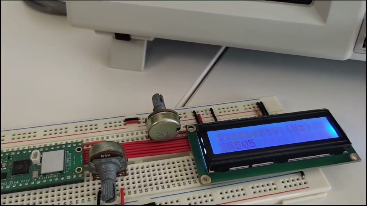 Práctica 12 : Frequency generator with LCD