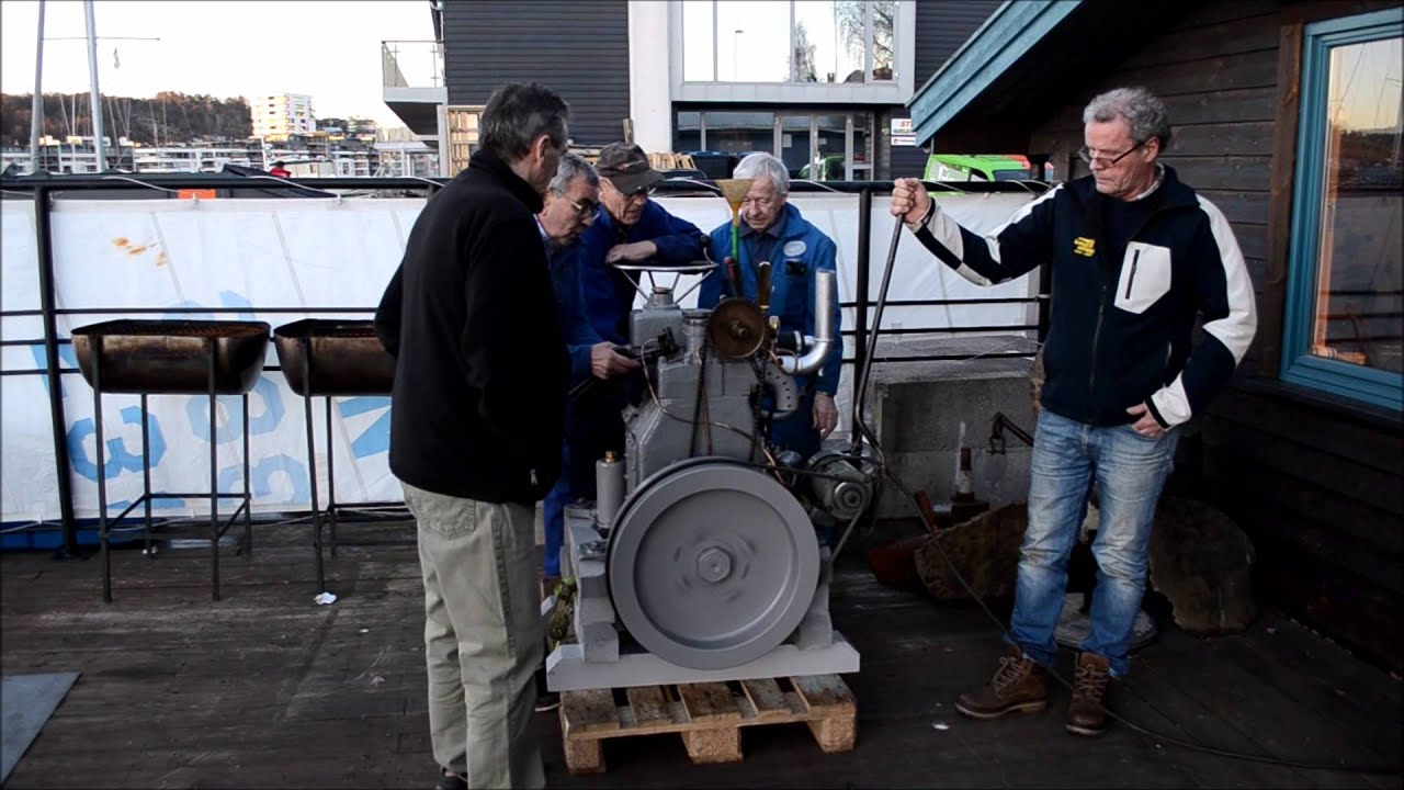 Gokstad kystlag starter en BK diesel båtmotor