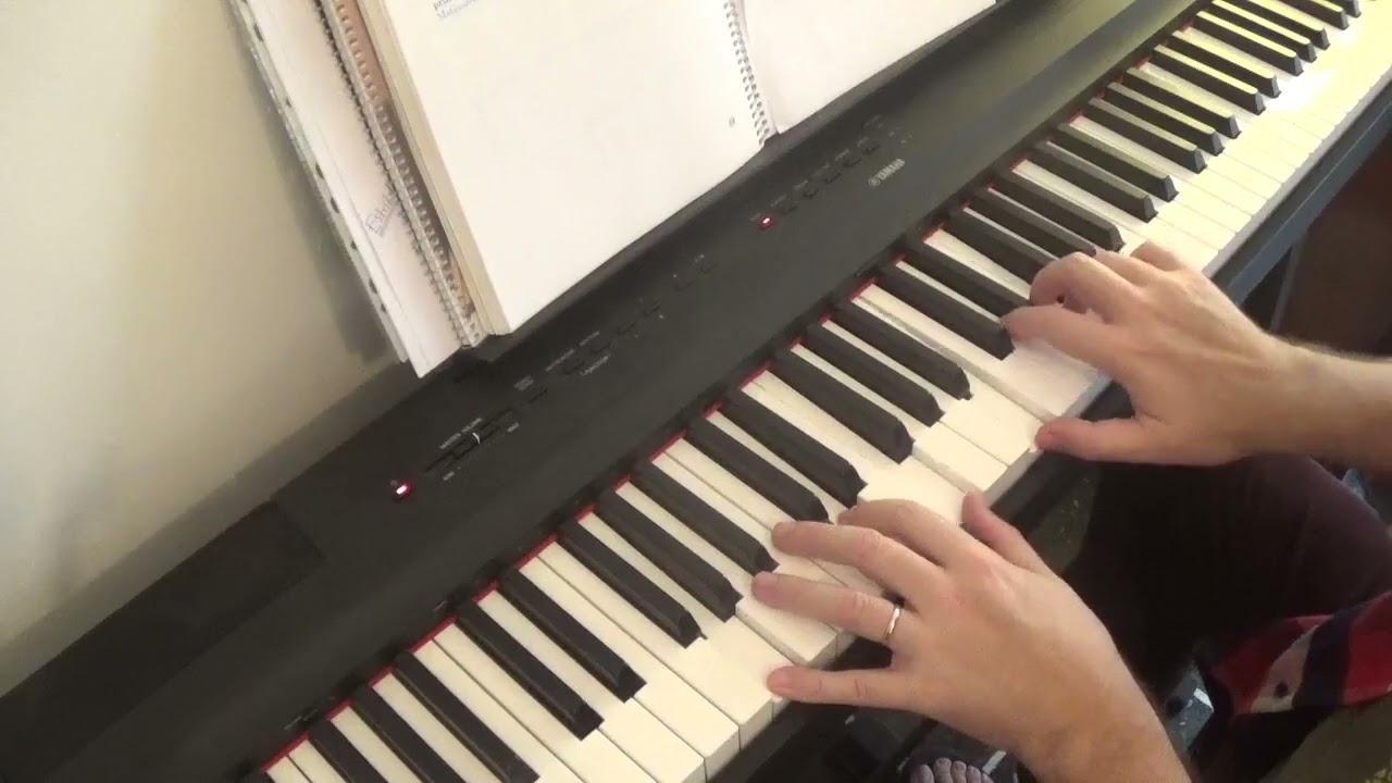Amigo (Roberto Carlos, acompañamiento) Piano tutorial