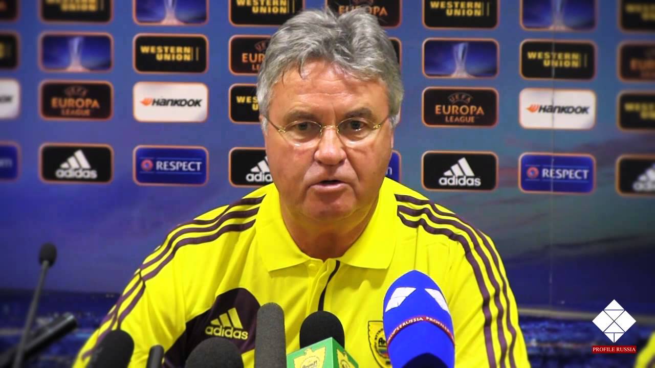 Pre-Match Press conference  FC Anzhi, Guus Hiddink