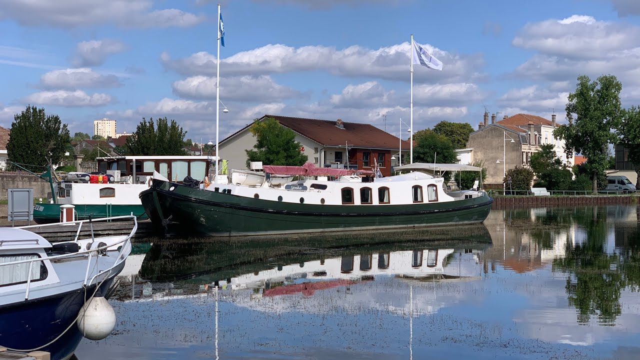 Boat trip along the Maas & Meuse rivers, from Maastricht in Holland to Toul in France.
