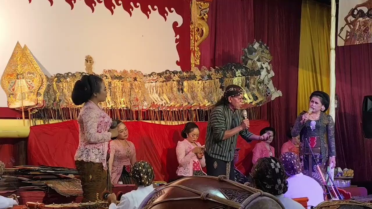Minak jinggo dining mbah waluyo
