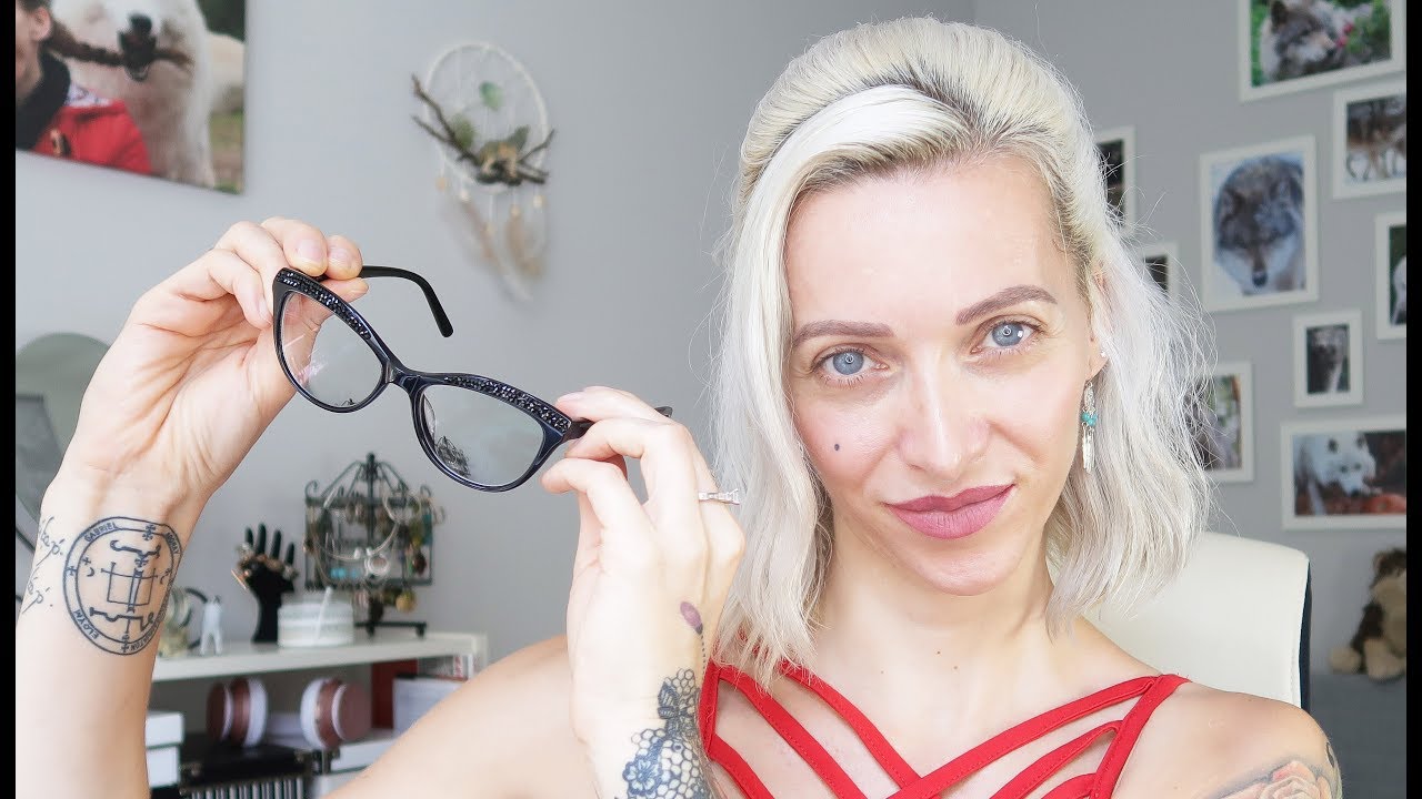 Glasses vs Contacs 🤓👀