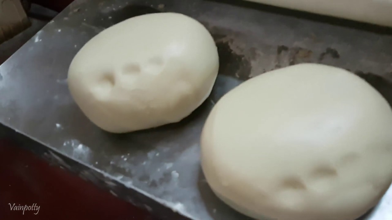 The Making of Heong Peah (fragrant pastries)
