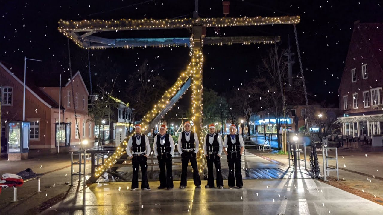 Plattdeutsches Weihnachtslied | Cover Dat Joahr geiht toenn Rolf Zuckowski | De singende Timmerlüü
